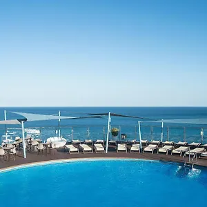 Otel El Puerto By Pierre, Fuengirola